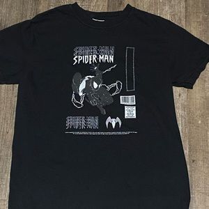 Symbiote spiderman graphic tee